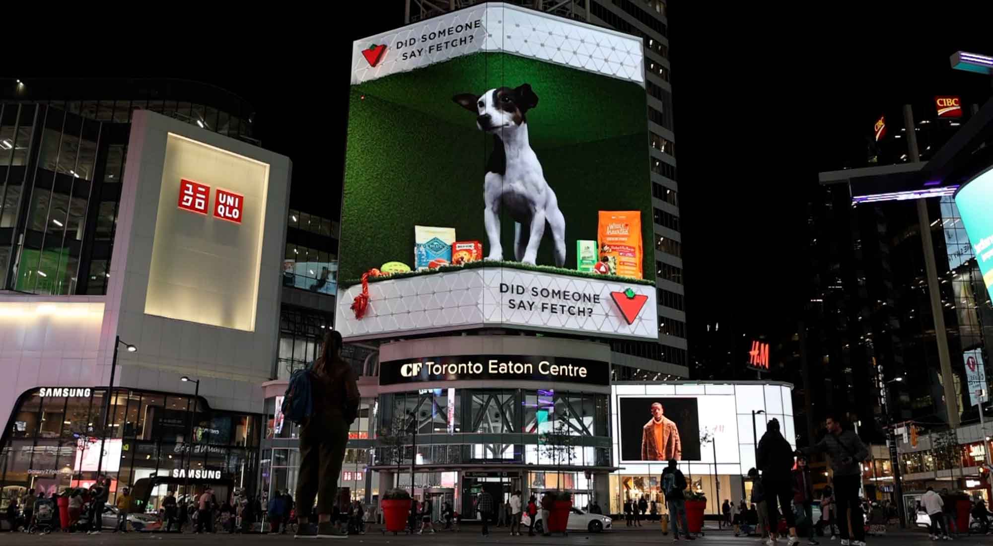 Canadian Tire - CF TEC Tower - Yonge-Dundas Square (Toronto, Ontario)